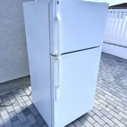 GE Refridgerater Delivery Available  