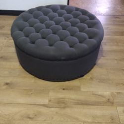 Ottoman And Love Seat For 2.