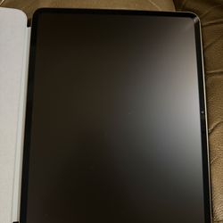 iPad 13” Pro NanoTech Screen, 1TB, WiFi only