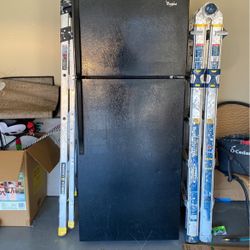 28 Inch Whirlpool Black Refrigerator