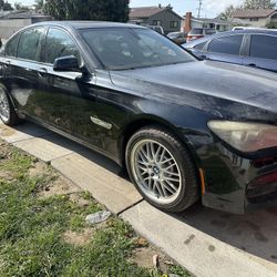 BMW 750i 