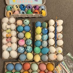 Free Paintable Plastic Eggs
