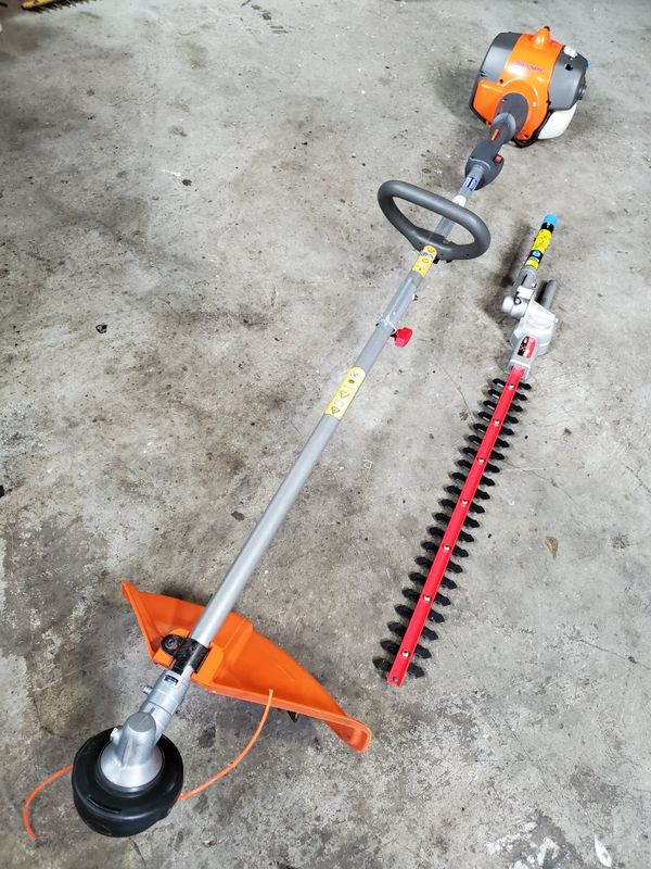 Pending HUSQVARNA 128LD 17" Gas Straight Shaft Detachable String Line
