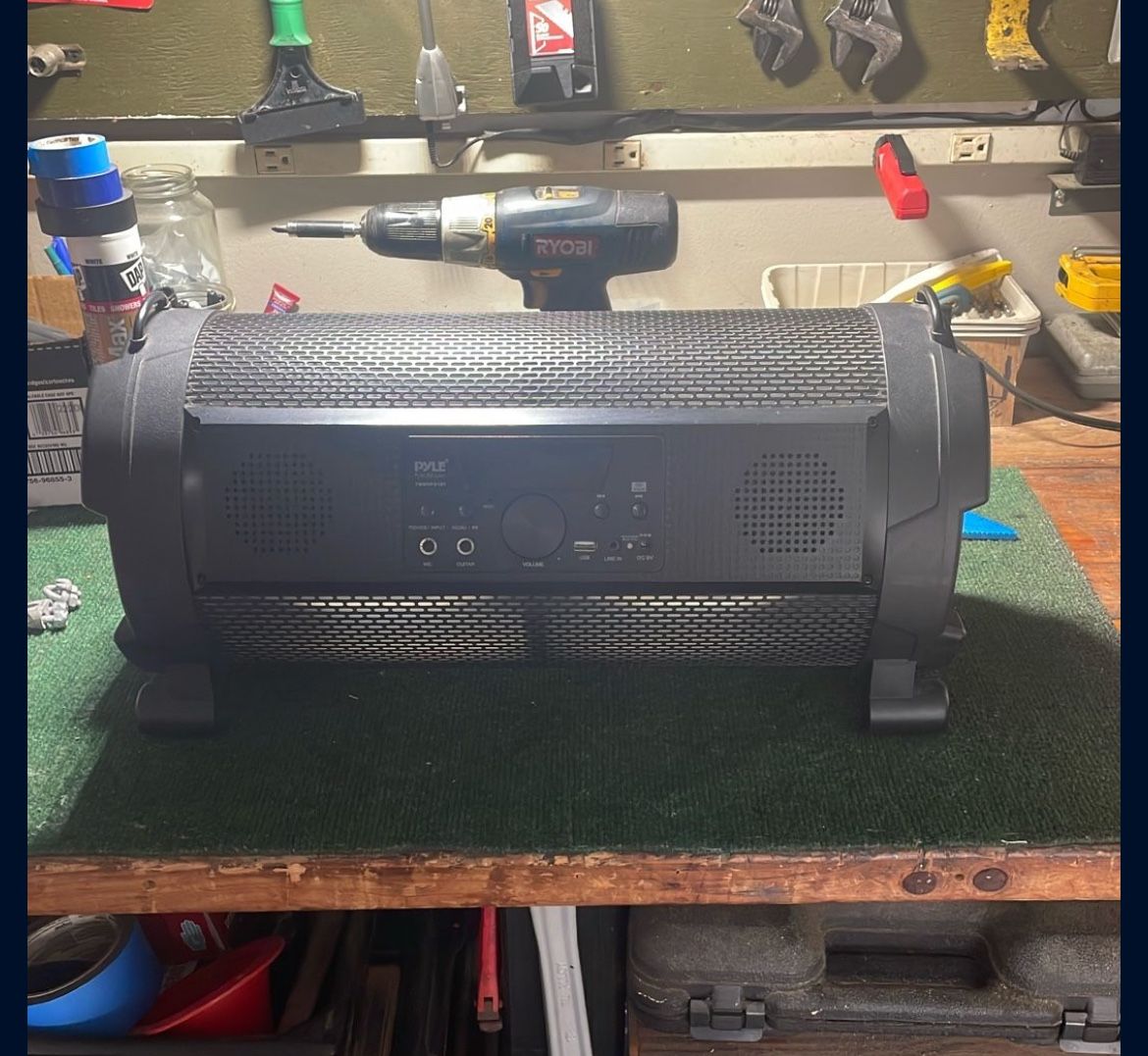 Pyle Speaker