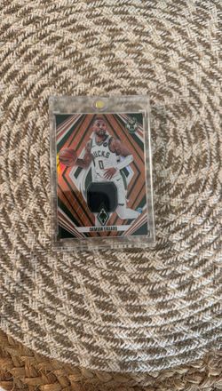 Damian Lillard Orange Game worn patch /75