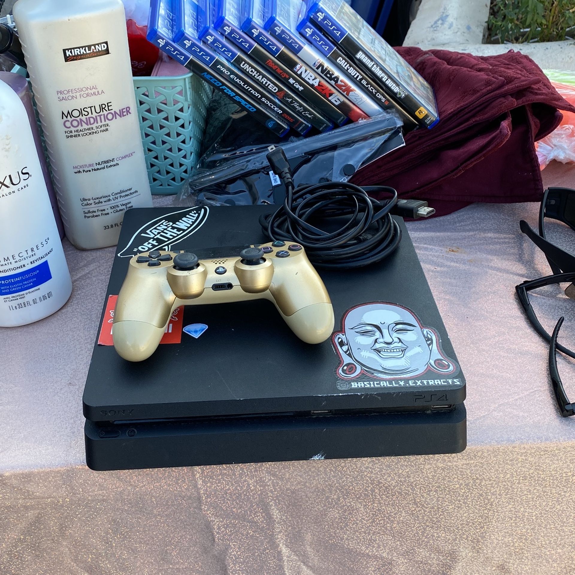 PS4 slim pro pro