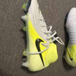 Nike Phantom Luna 2 Elite SG Pro Soccer Cleats Mens Size 8.5 Mad Voltage