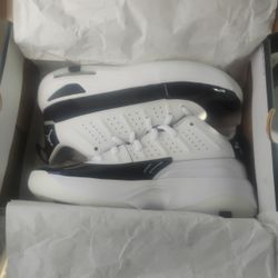 Brand New Jordans Never Worn In Box Size 8.5