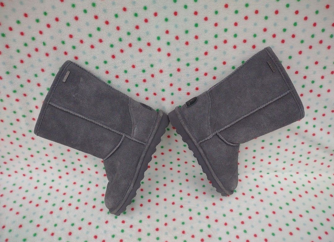 BEARPAW Gray Suede & Sheepskin Boots size 7