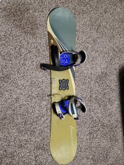 Women's/ Girls Snowboards
