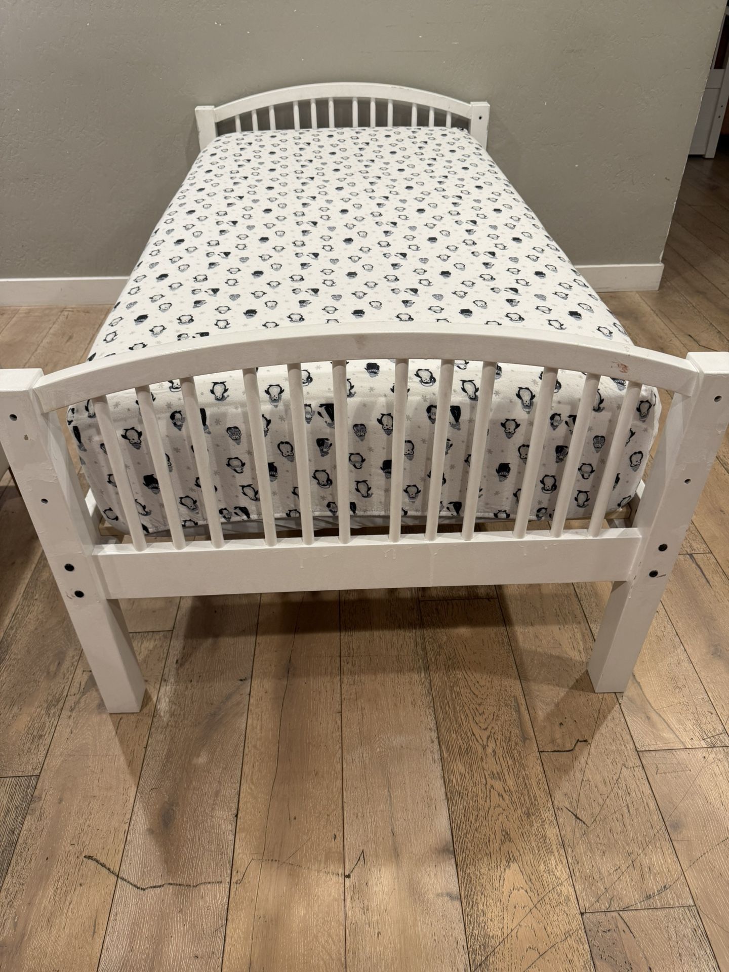 Solid Wood White Twin Platform Bed With Mattress Cama Colchon Cot Sleep 💤🛌🚚