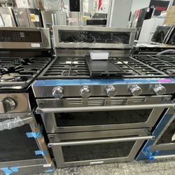 Kitchen Aid 30” Gas Stove In Stainless Steel New Open Box With Double Oven 