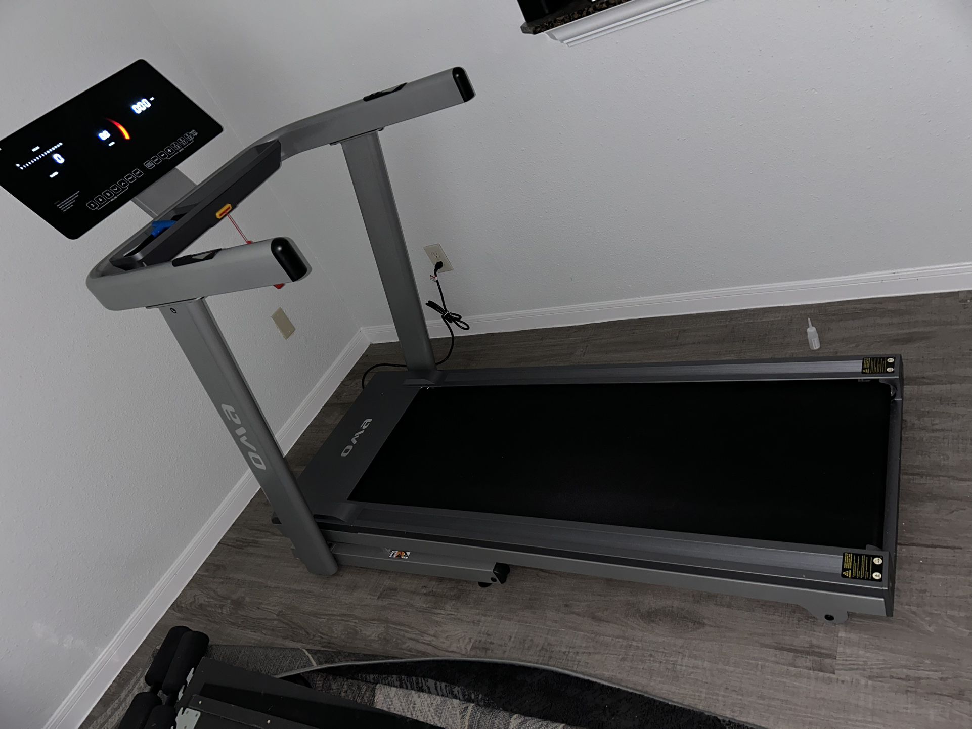 OMA Treadmill for Home 400 lb Capacity(Silver)  3.5 hp
