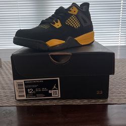 Jordan 4 Thunder (2023)!!!