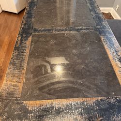 Kitchen/dining Room table