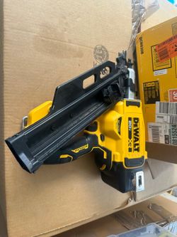 DEWALT20-Volt 30° Cordless Framing Nailer (Tool-Only)