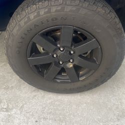 Jeep Wrangler Wheels And Tires - Black 