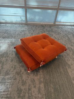 Floor cushions