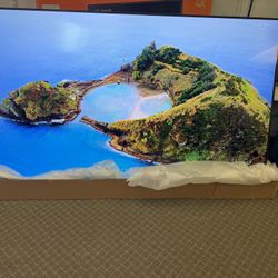 85 Tv Minor Scratch On Screen $55 Down In Financing For Delivery Six Month Warranty 85 Samsung Q 60 Smart 4K Hdtv