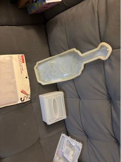 Epoxy molds with resin