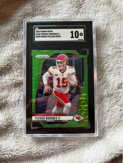 2024 Prizm Patrick Mahomes Neon Green Pulsar SGC 10