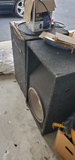 Oldschool bass bottom  sub boxes $200