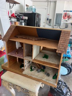 Vintage Wooden Dollhouse