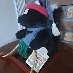 Applause 1993 Christmas Skunk Plush Little Yule Wood Sled North Woods Tag 