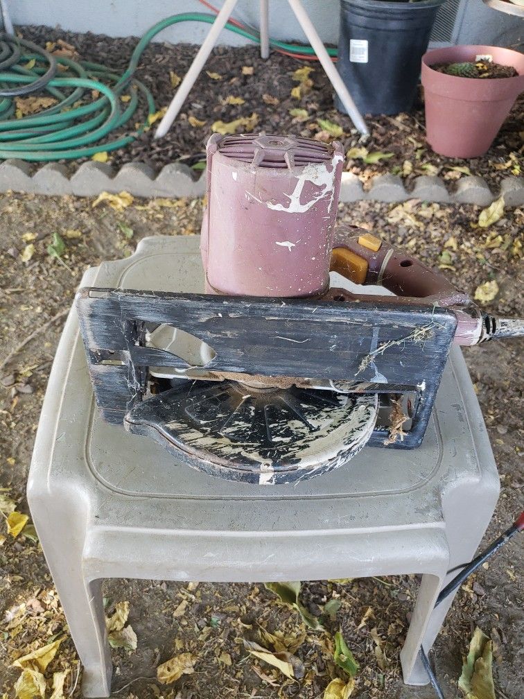 Electric Skill Saw