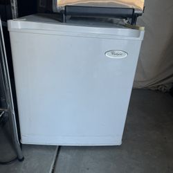 Whirlpool Mini Fridge