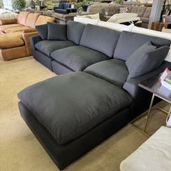 Manhattan Black Linen Modular Sectional / 4pc
