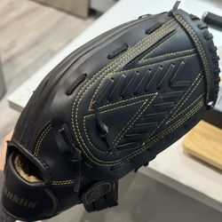 Baseball Glove Franklin Field Master Baseball – 13” (Model 22631) $10 🔥