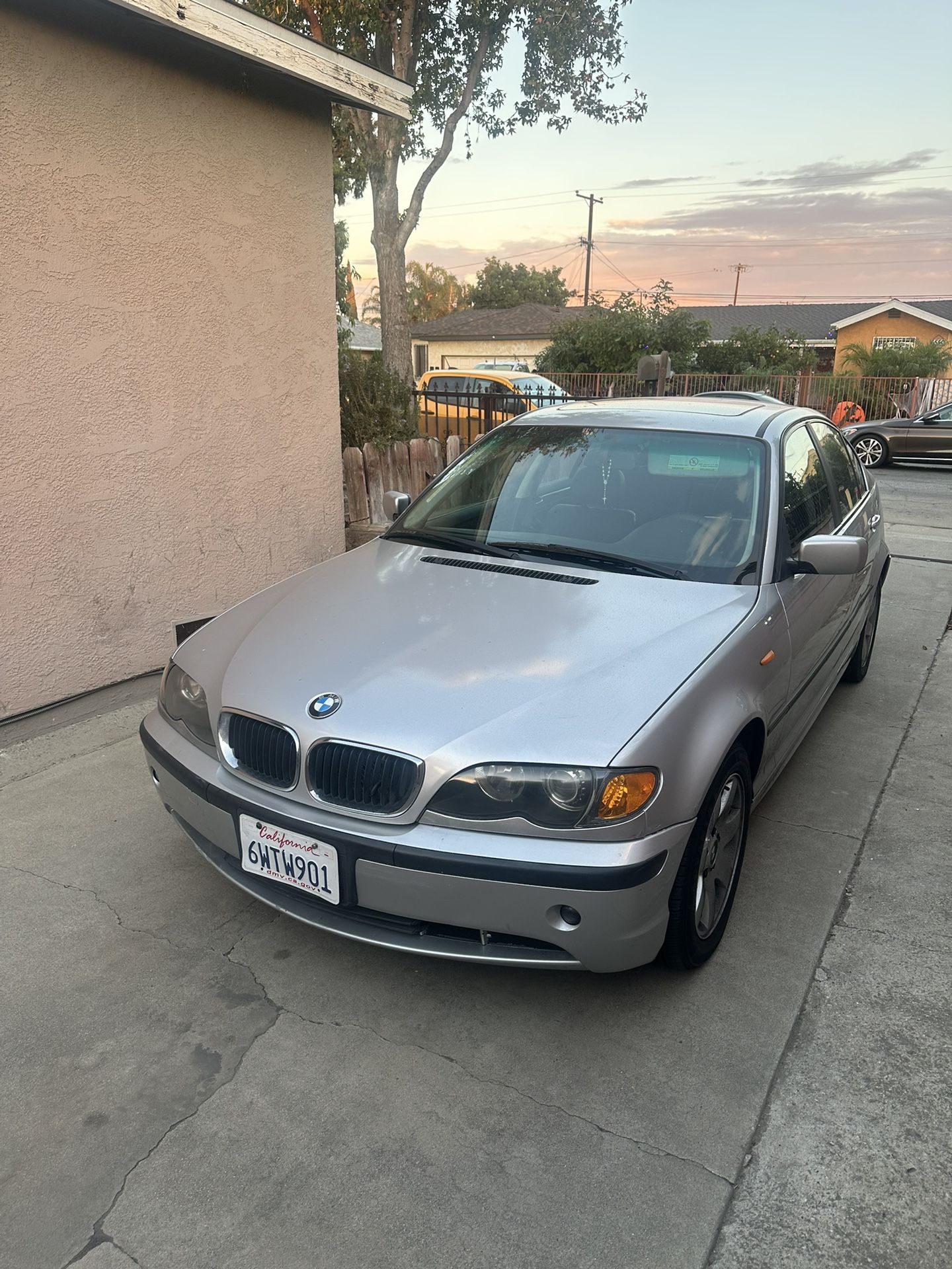 2002 BMW 325xi