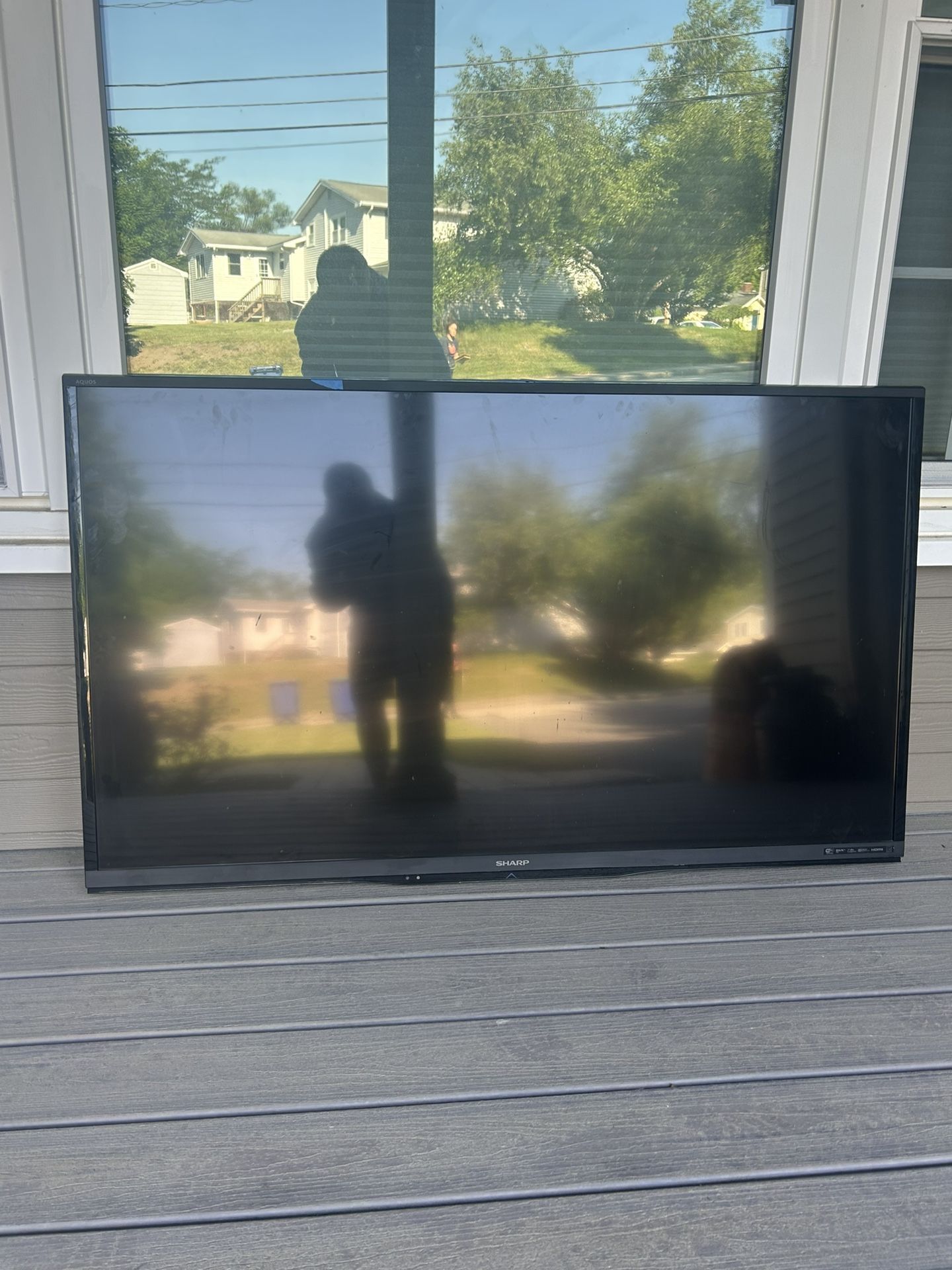 50" Sharp Aquos Flat screen TV
