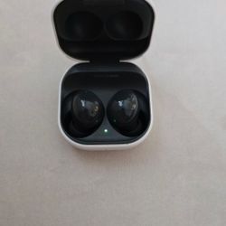 Lightly Used! Samsung Galaxy Buds 2