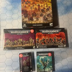 Warhammer 40,000, Age Of Sigmar, And Blood Bowl Miniatures
