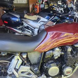 Limited Release Bike Yamaha Seca 9oo Xj1983