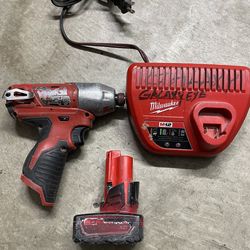 Milwaukee 12v impact