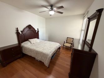 Queen bedroom set: Headboard, Dresser, Mirror, Nightstand & Chair