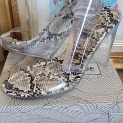 Clothing Shoes And Accessories 