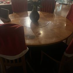 Chairs And table 