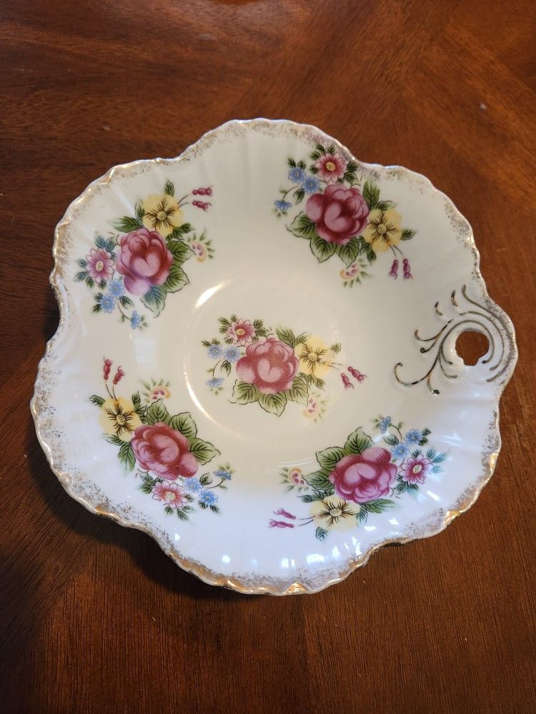 Vintage Trimont Porcelain Foral Bowl 