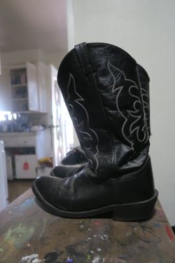 Boots Size 11.5