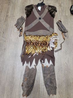 Boys barbarian halloween costume size 8