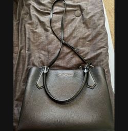 Michael Kors Purse Med Size