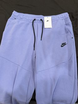 Nike tech