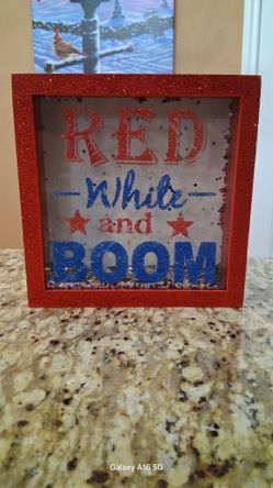 Patriotic Display Box 