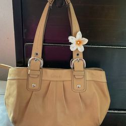 Coach Y2K large shoulder purse