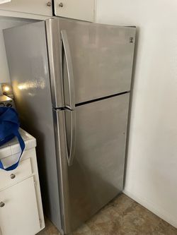 Kenmore Stainless Steel Top-Freezer Refrigerator
