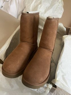 New Uggs W/ Box